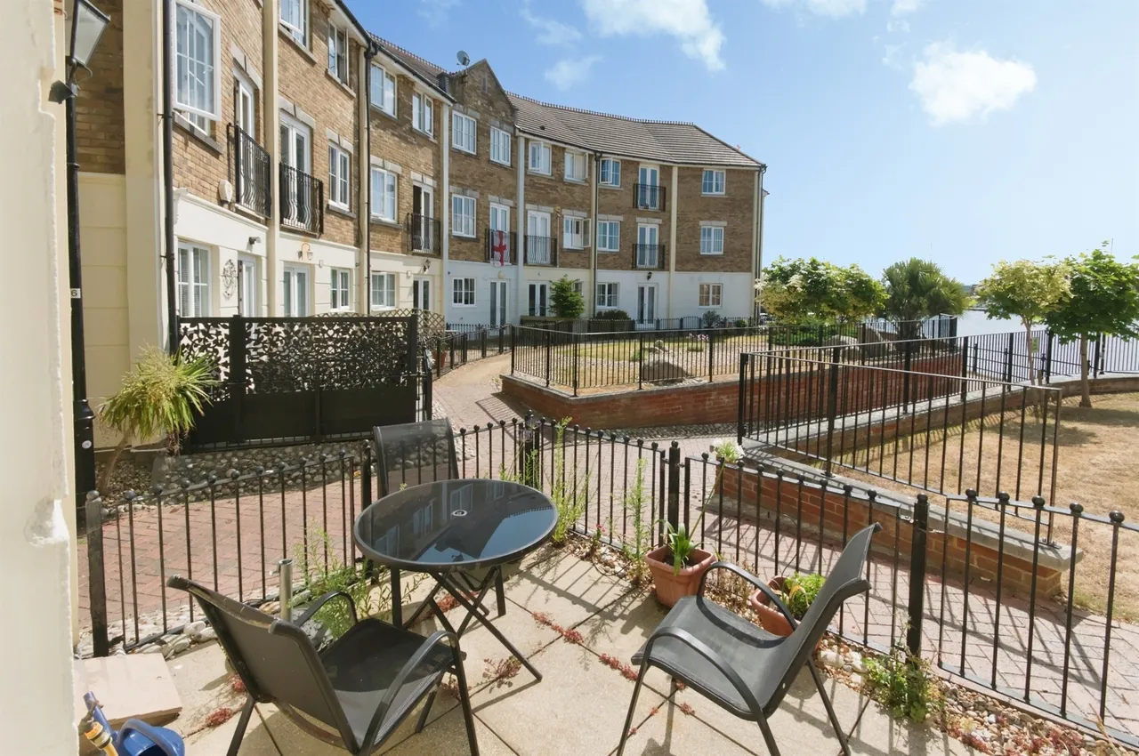 Long Beach View, Eastbourne, BN23, photo 12