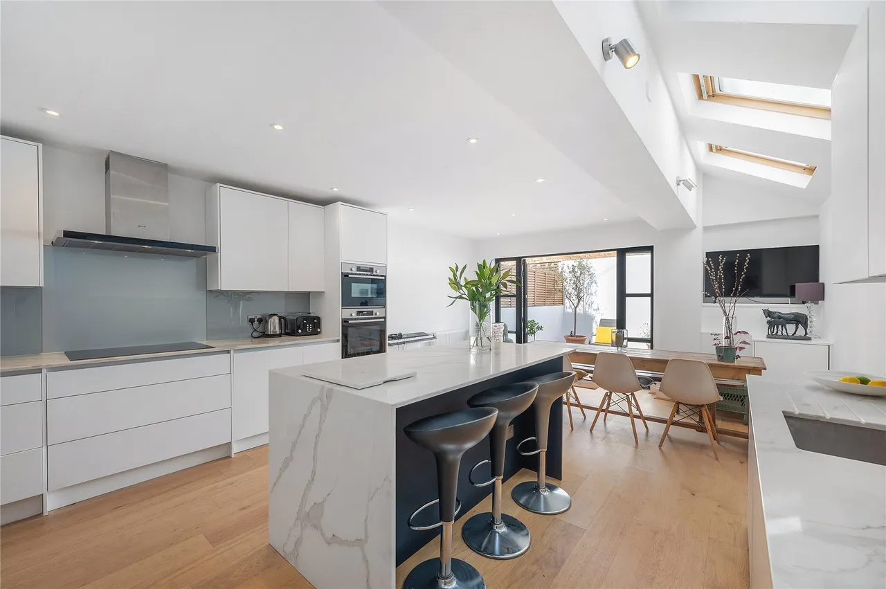 Gironde Road, London, SW6, photo 3