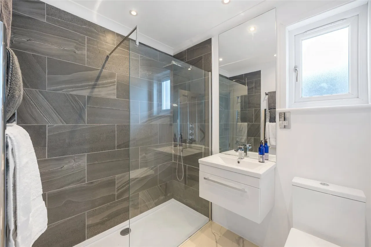 Gironde Road, London, SW6, photo 11