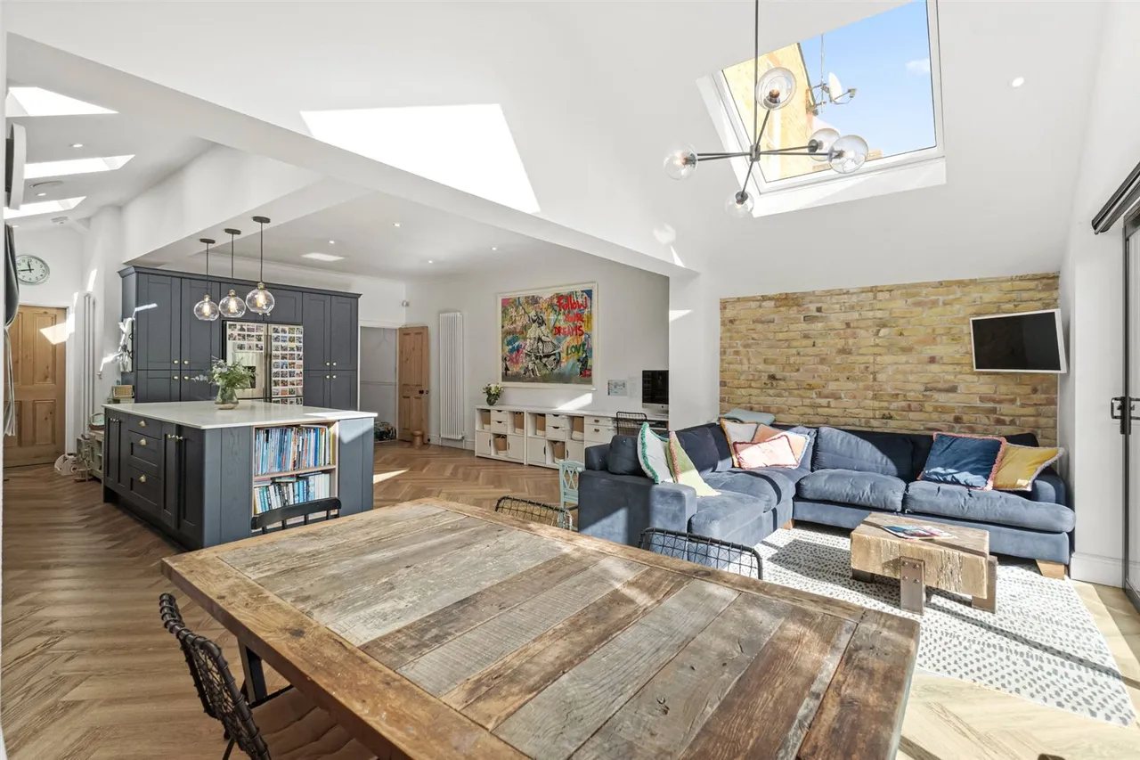 Claremont Road, Teddington, TW11, photo 12