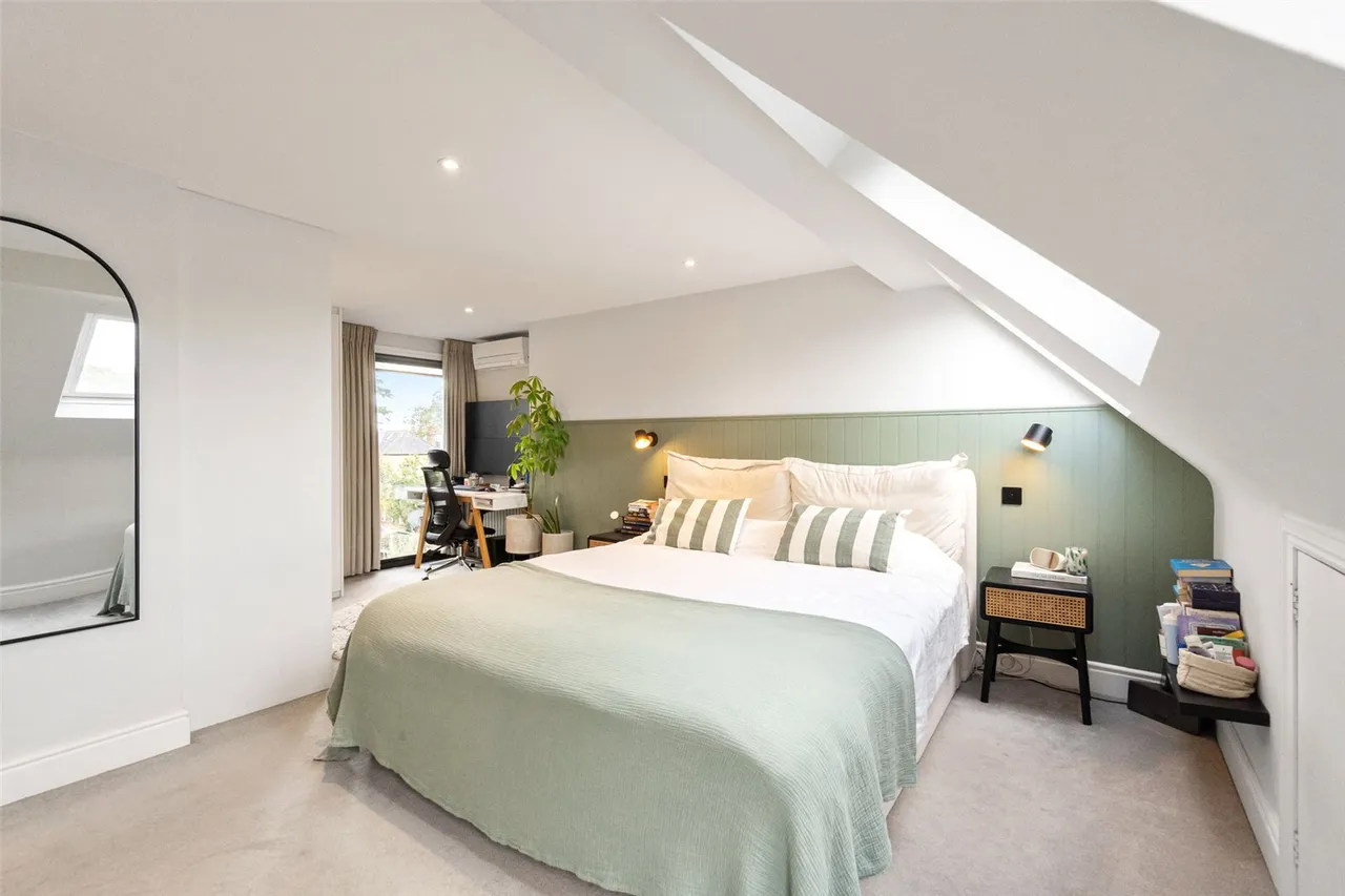 Claremont Road, Teddington, TW11, photo 29