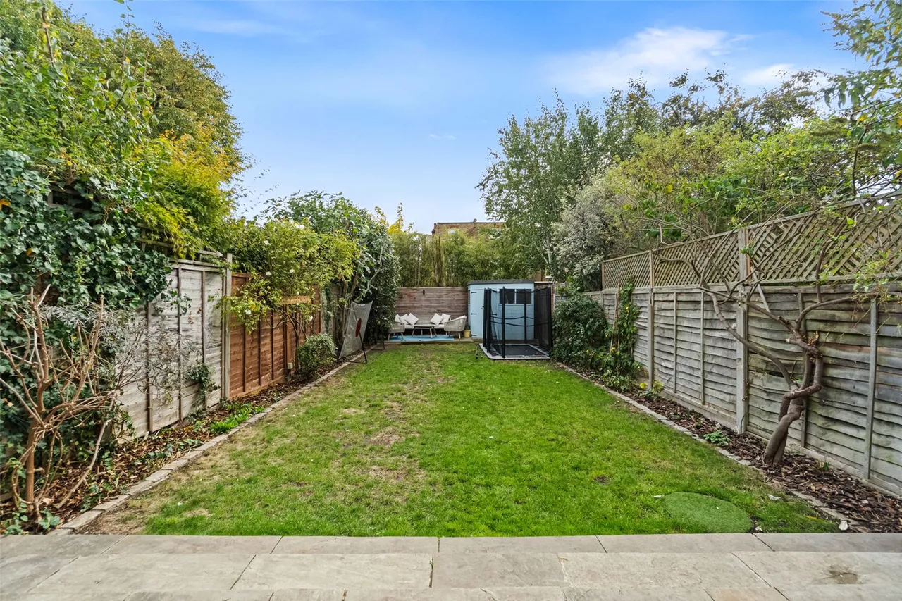 Claremont Road, Teddington, TW11, photo 15