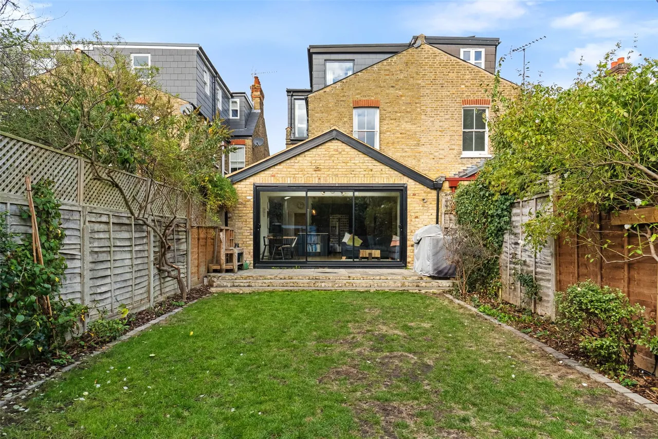Claremont Road, Teddington, TW11, photo 13