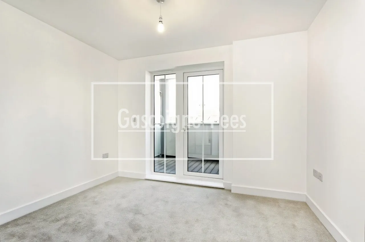 Flambard Way, Godalming, GU7, photo 5