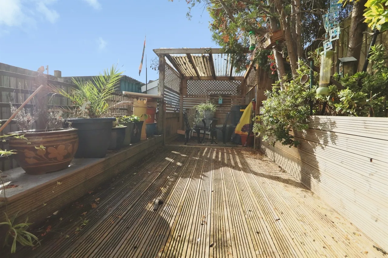 Laura Street, Barry, CF63, photo 4