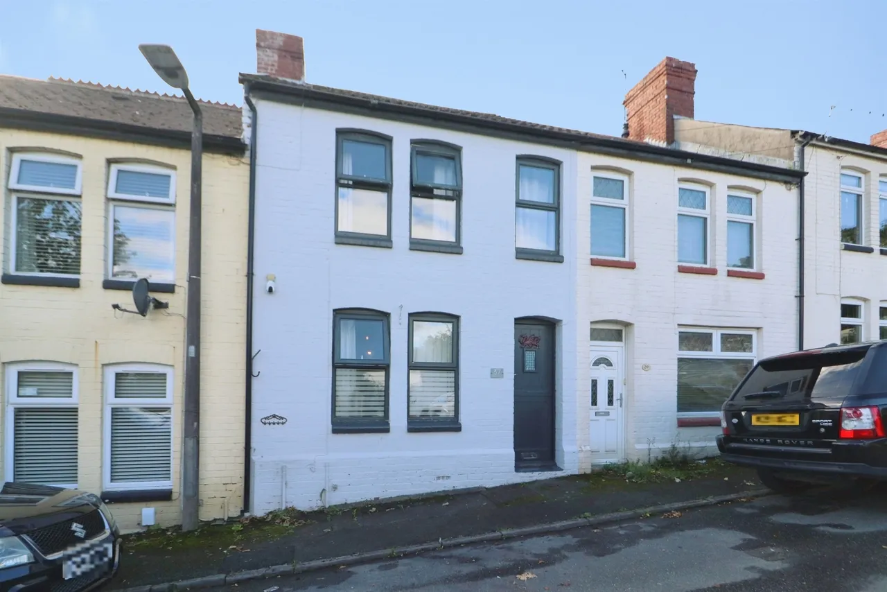 2 bed house for sale, Laura Street, Barry, CF63