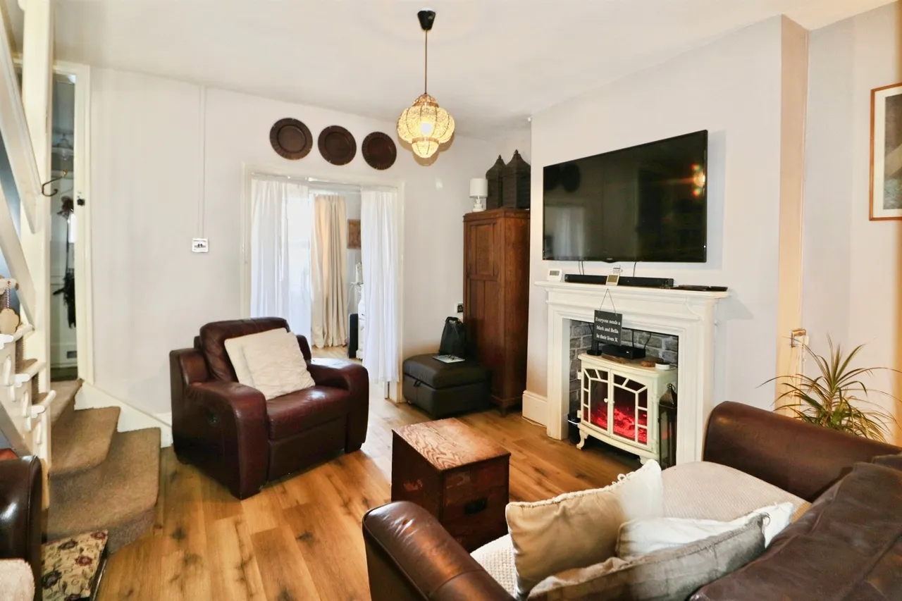 Laura Street, Barry, CF63, photo 18