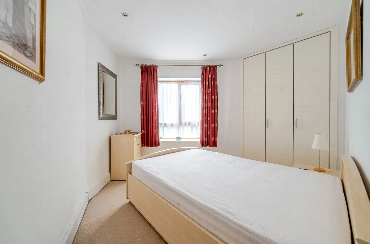 Epsom Road, Guildford, GU1, photo 9