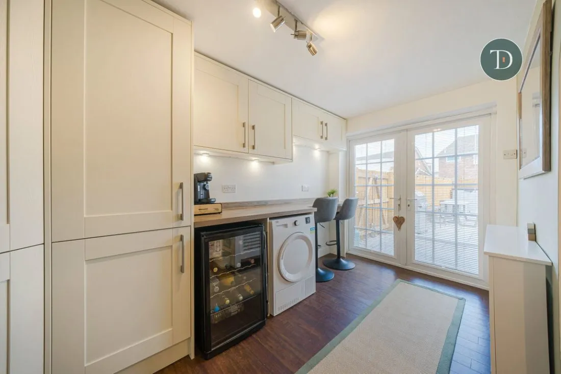 Humber Road, Great Sutton, CH66 2SH, photo 11