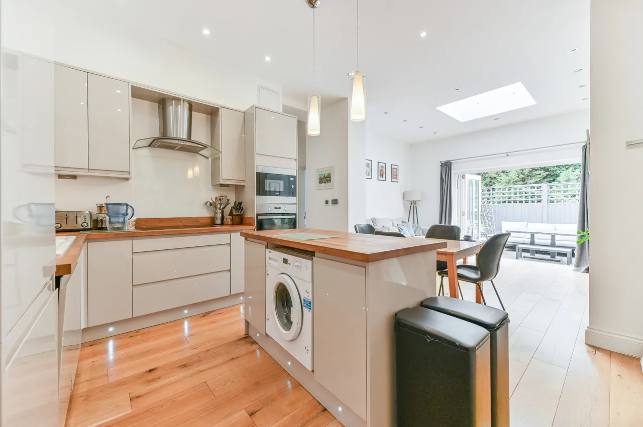 Flat 2, 39 Chatsworth Road, Croydon, photo 3