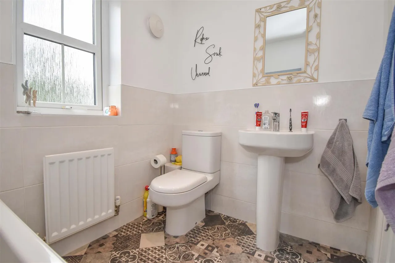 Goldington Drive, Bongate Cross, photo 14