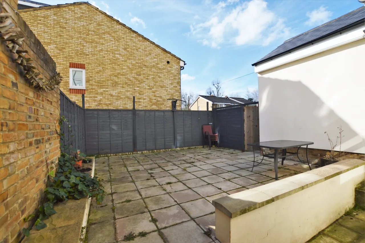 2 bed flat to rent — Parkside Close, Greater London, SE20