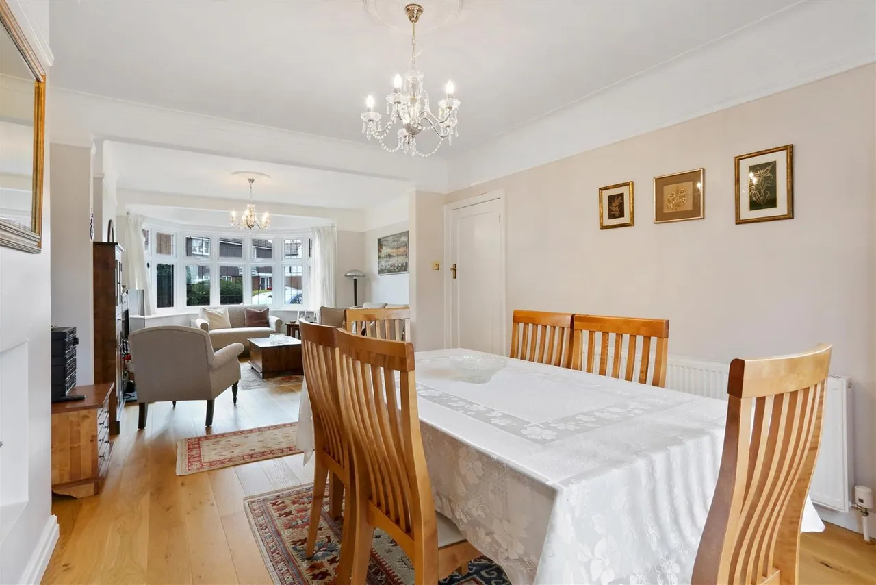 Love Lane, Cheam Village, Surrey, SM3 8PS, photo 7