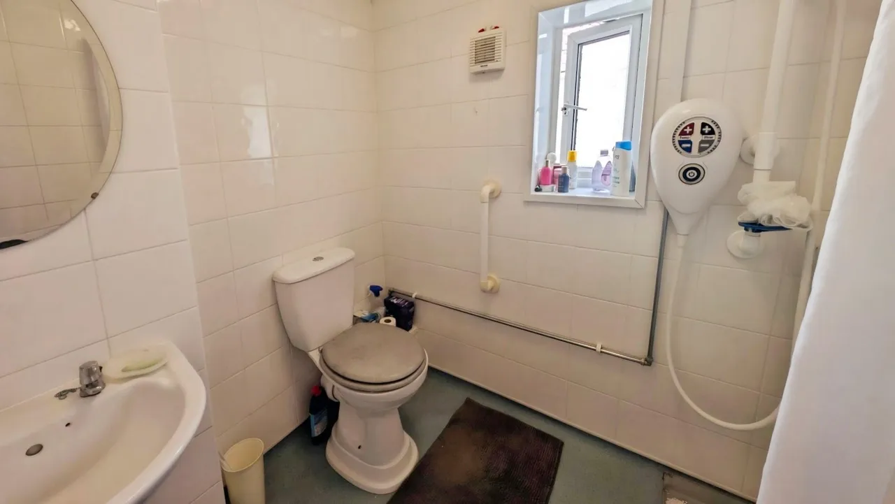 Russell Road, Fishponds, Bristol, photo 11