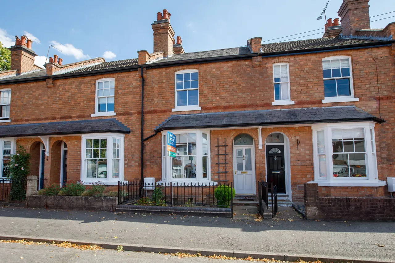 2 bed house for sale — Farm Road, Leamington Spa, CV32