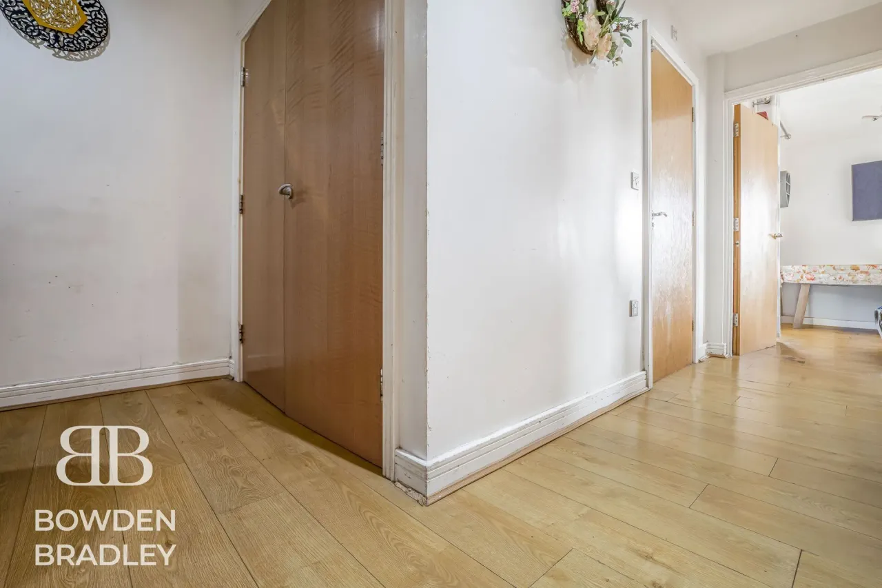 Hainault Street, Ilford, IG1, photo 7