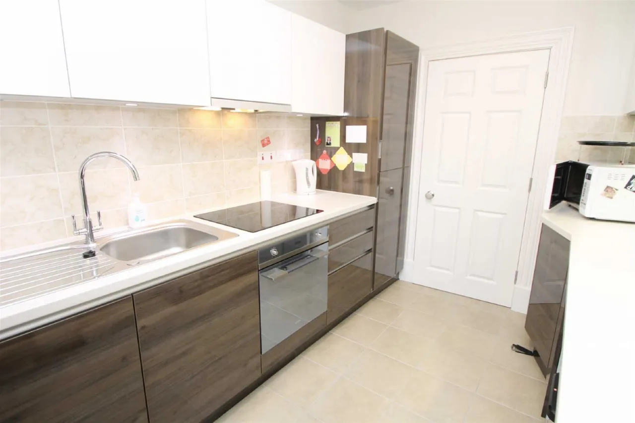 Corngreaves Hall, Corngreaves Road, Cradley Heath, photo 6