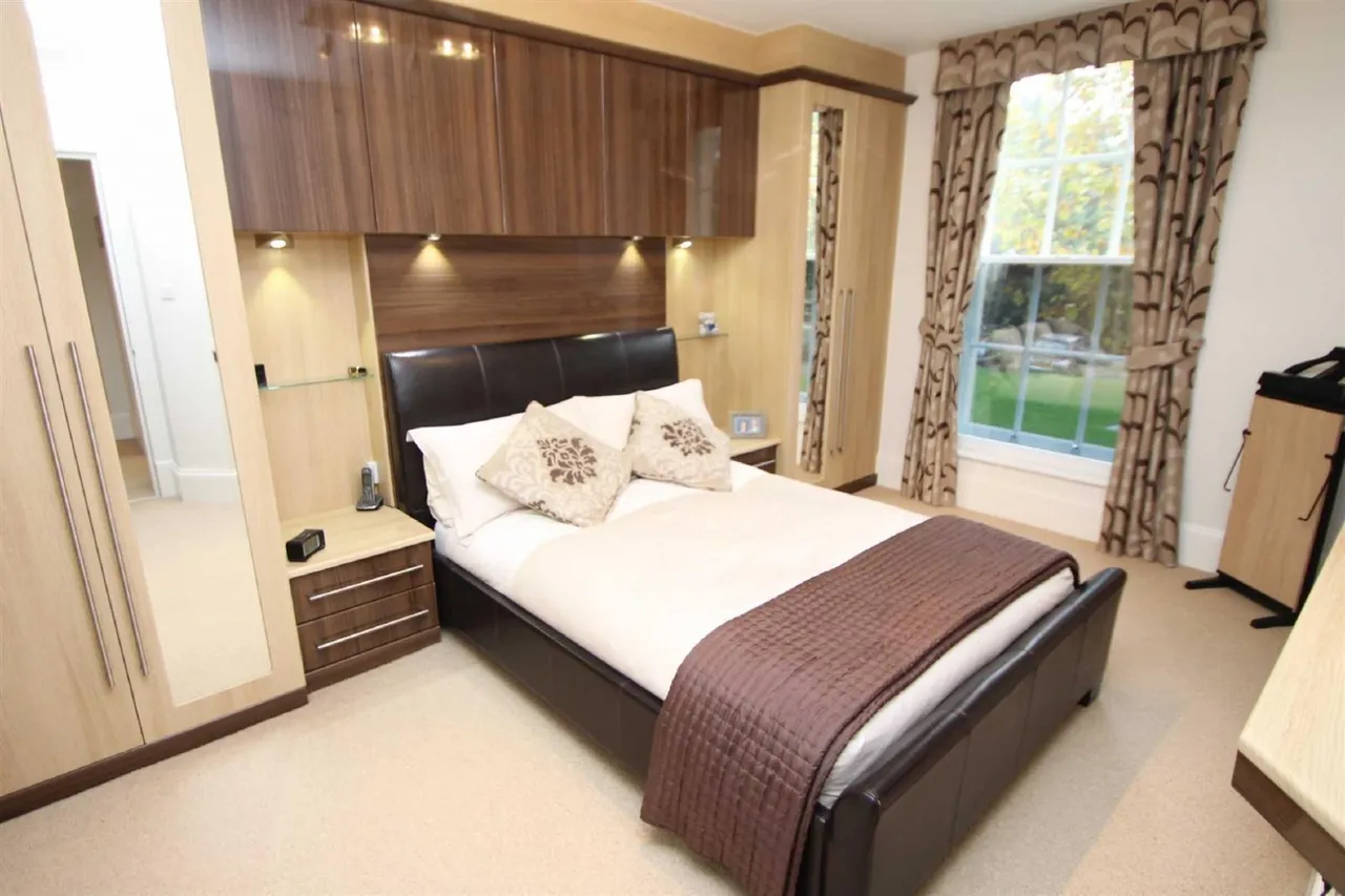 Corngreaves Hall, Corngreaves Road, Cradley Heath, photo 5