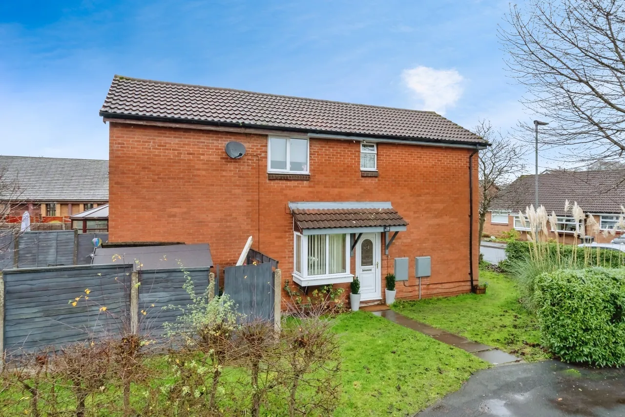 4 bed house for sale — St. Bridgets Close, Fearnhead, Warrington, Cheshire, WA2