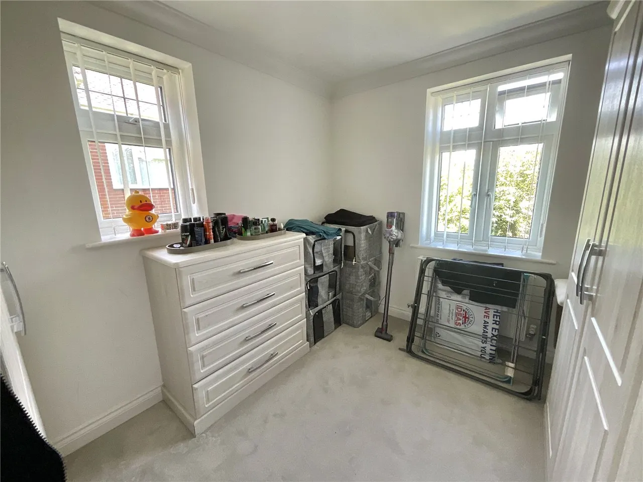 Stuart Road, Highcliffe, Christchurch, Dorset, BH23, photo 5