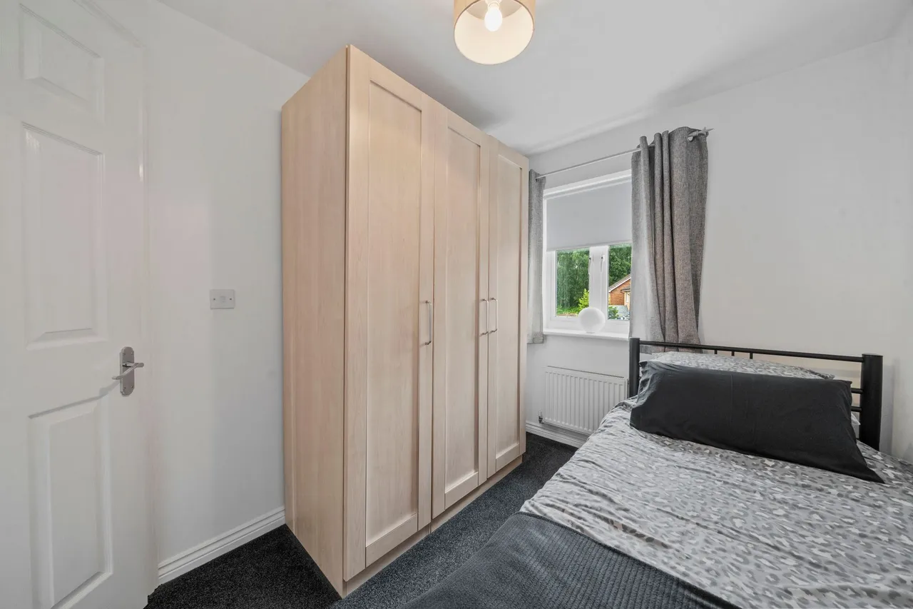 Stuart Close, Platt Bridge, Wigan, Wigan, WN2 5BZ, photo 15