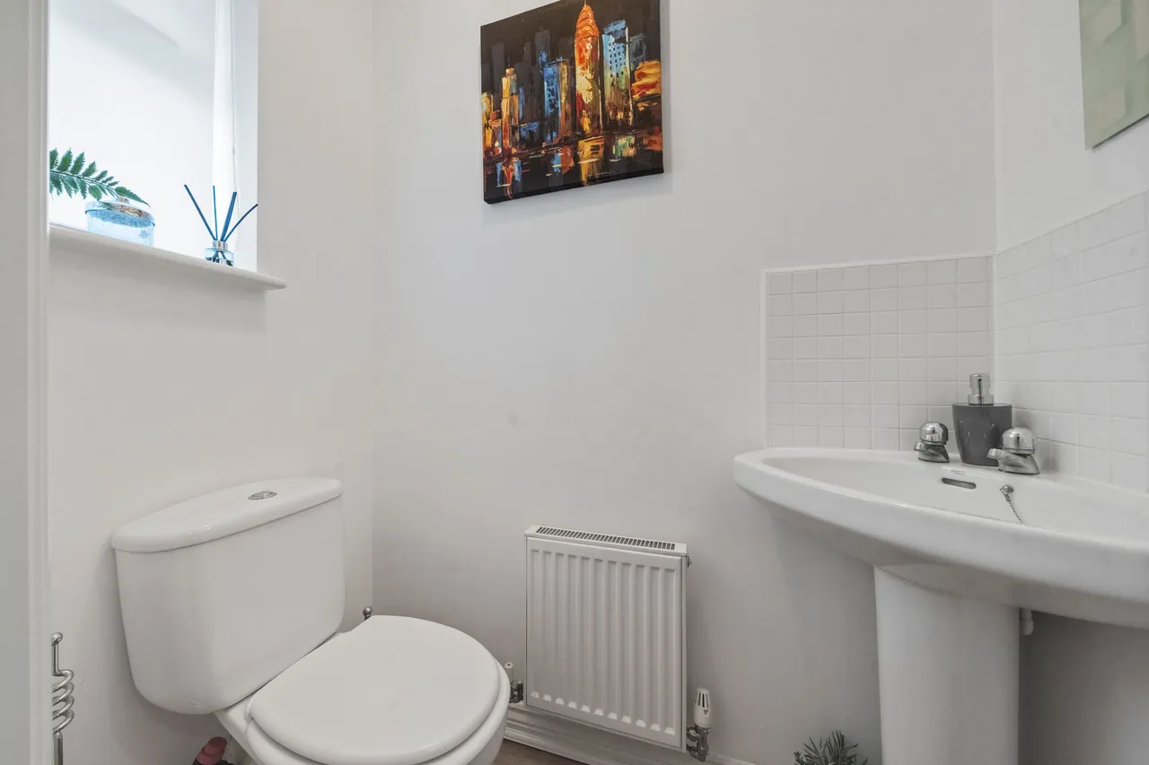 Stuart Close, Platt Bridge, Wigan, Wigan, WN2 5BZ, photo 6