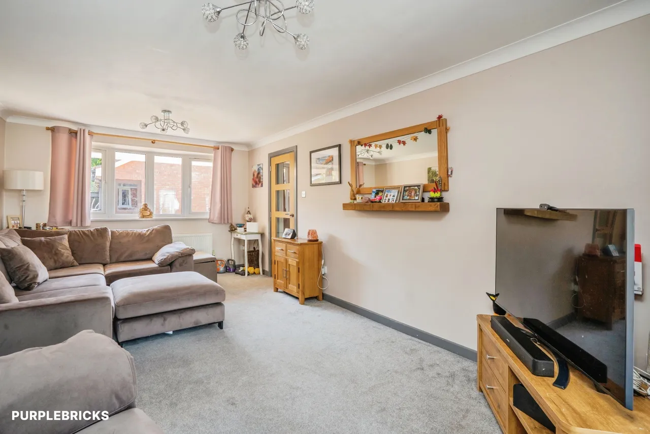 Gatcombe Gardens, Fareham, PO14, photo 5
