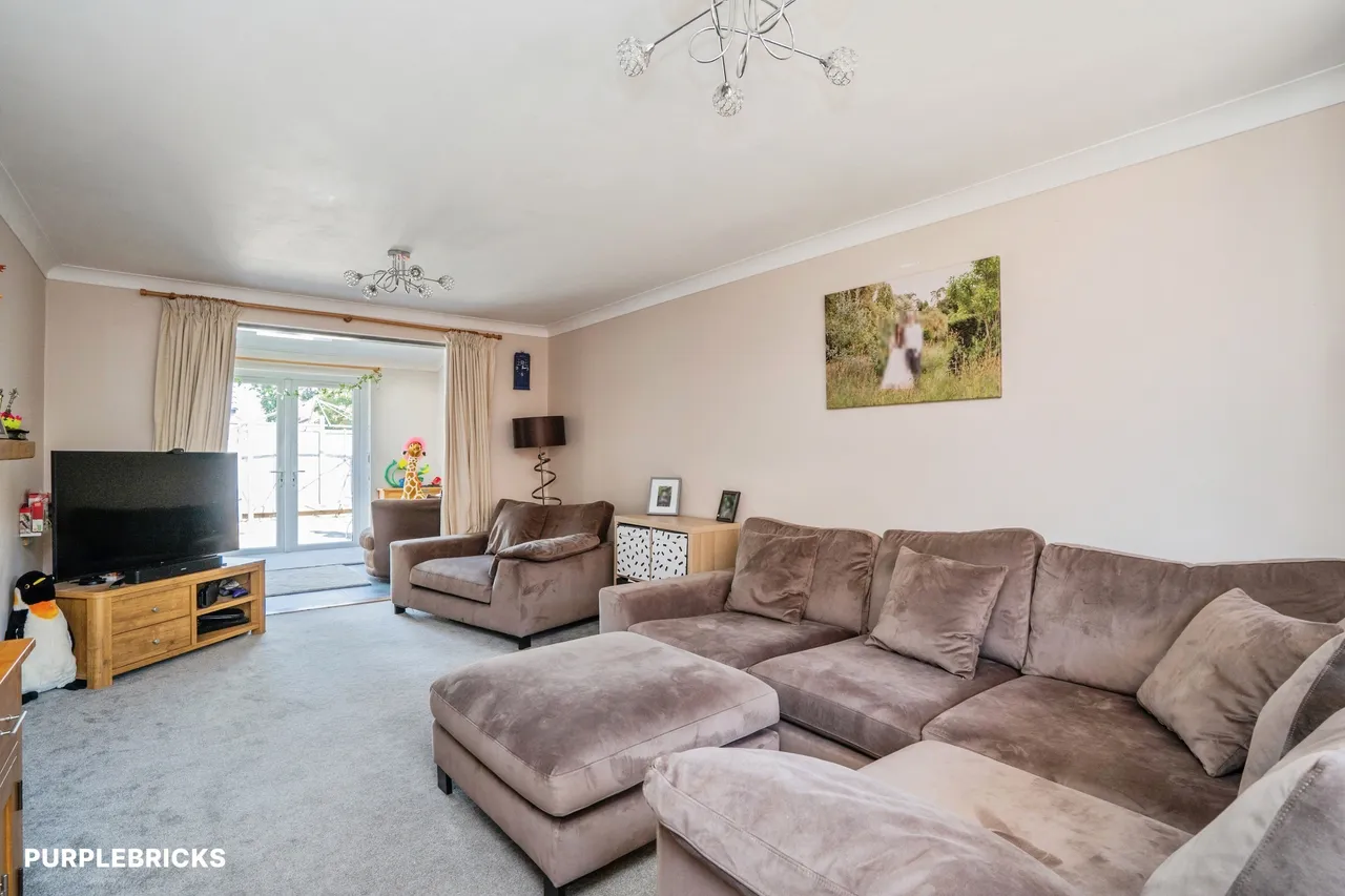 Gatcombe Gardens, Fareham, PO14, photo 3