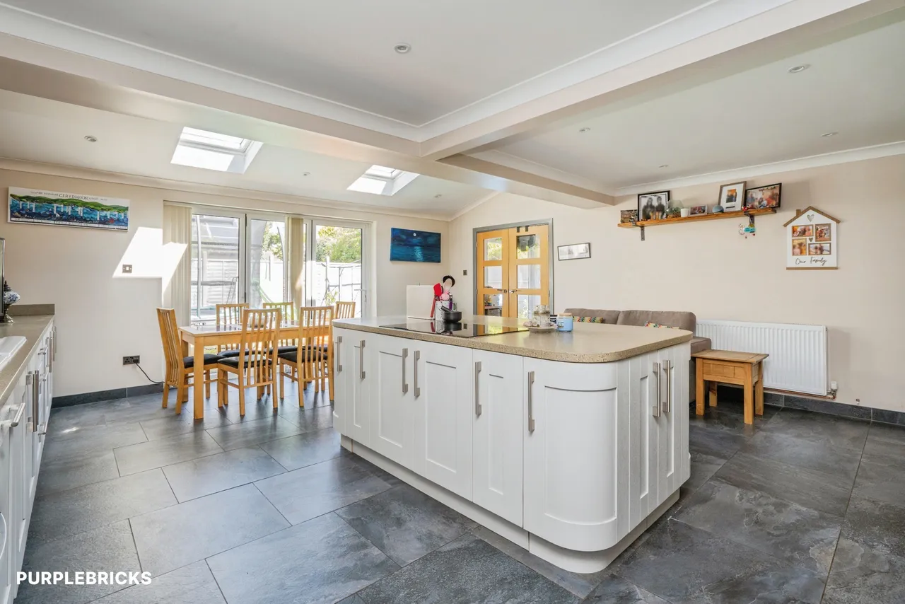 Gatcombe Gardens, Fareham, PO14, photo 7