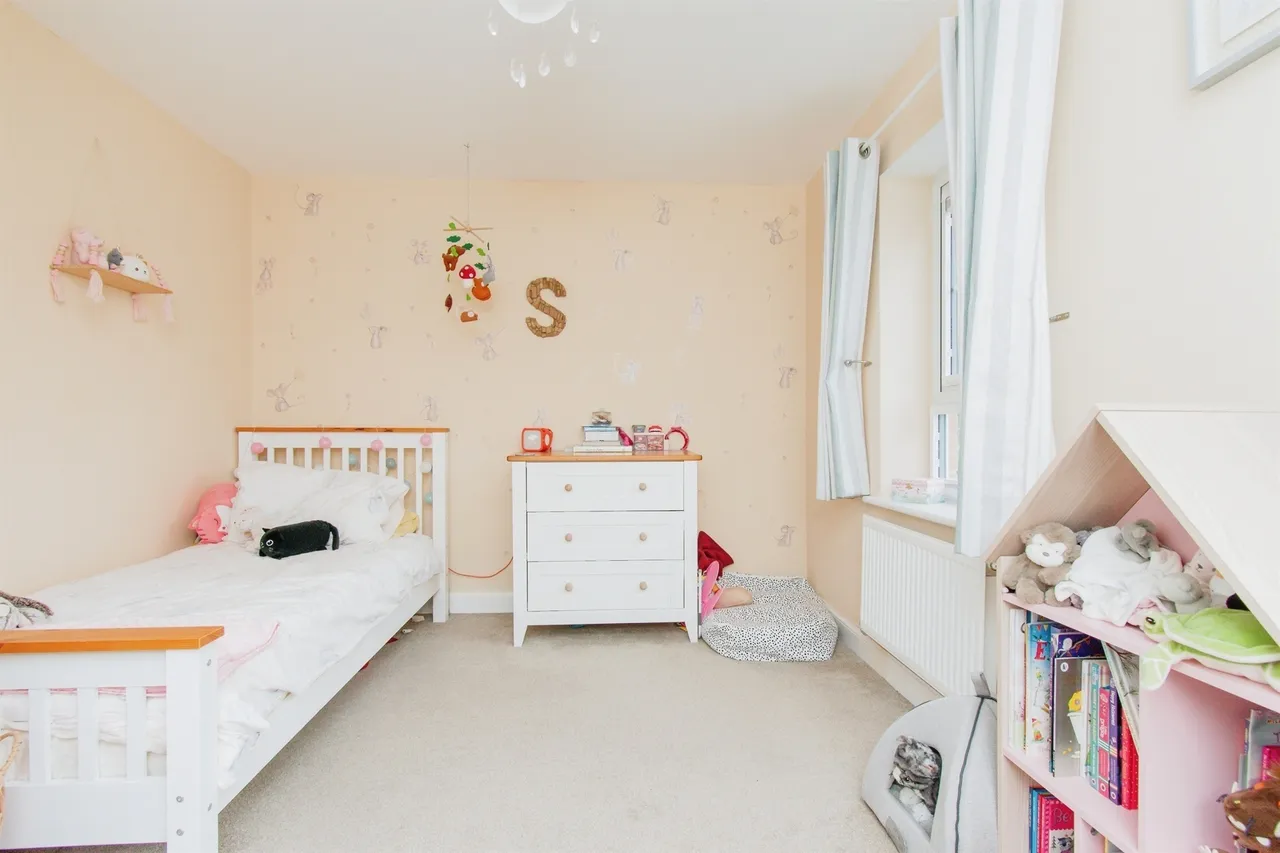 Minett Court, Methley, LS26, photo 10