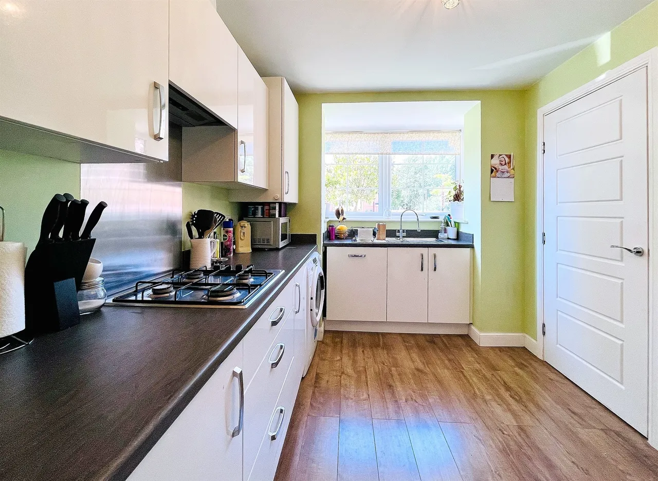Minett Court, Methley, LS26, photo 7