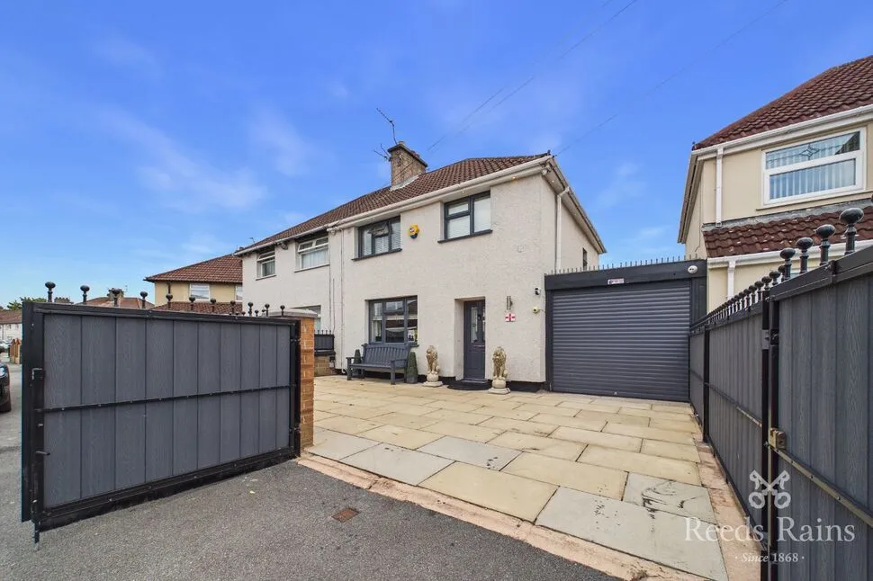 3 bed house for sale — Scarisbrick Drive, Liverpool, L11