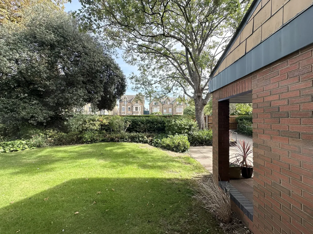 Retirement Property, Lincoln Gate, PE1, photo 9
