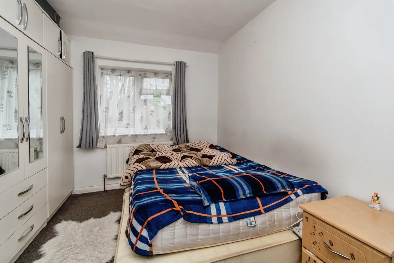 Rosemary Avenue, Bilston, WV14, photo 15