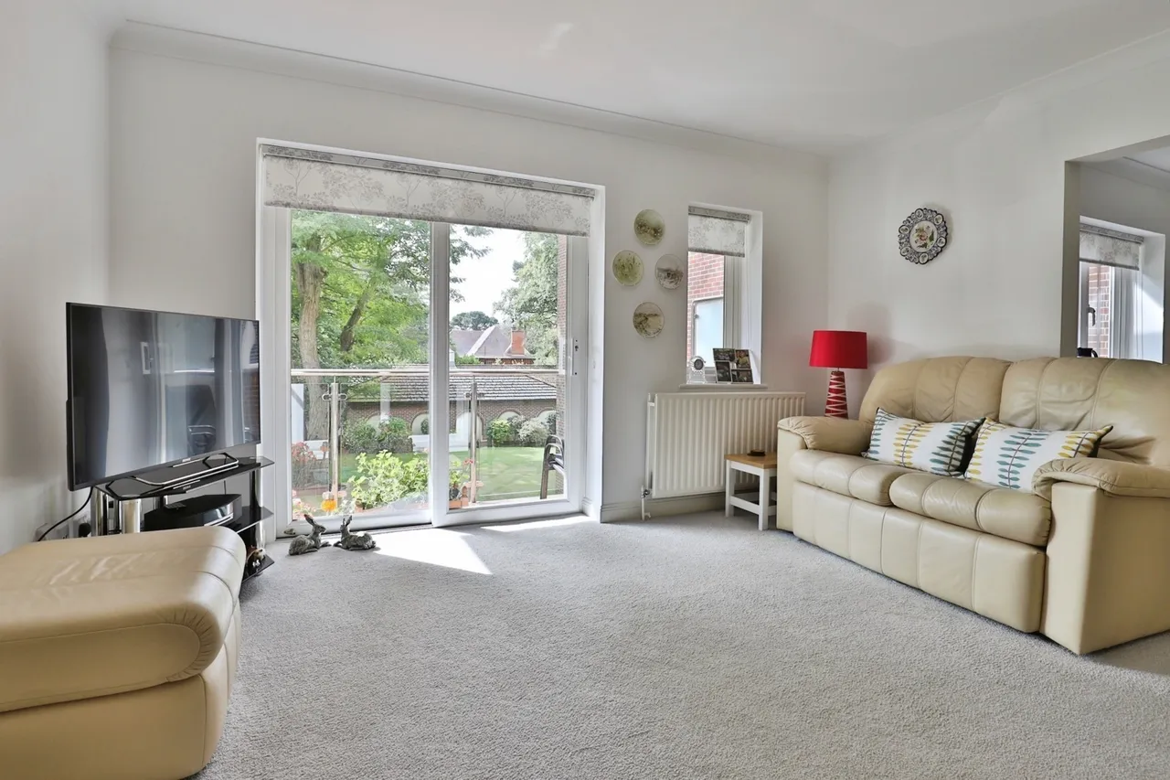 West Cliff Road, West Cliff, BH4, photo 19
