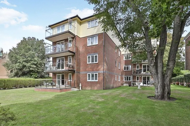 West Cliff Road, West Cliff, BH4, photo 8