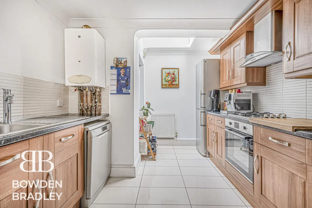 8 Cromer Road, Leyton, E10, photo 6