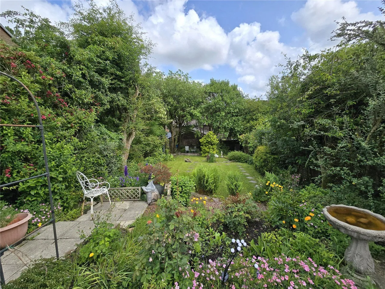 Philips Road, Weir, OL13, photo 31