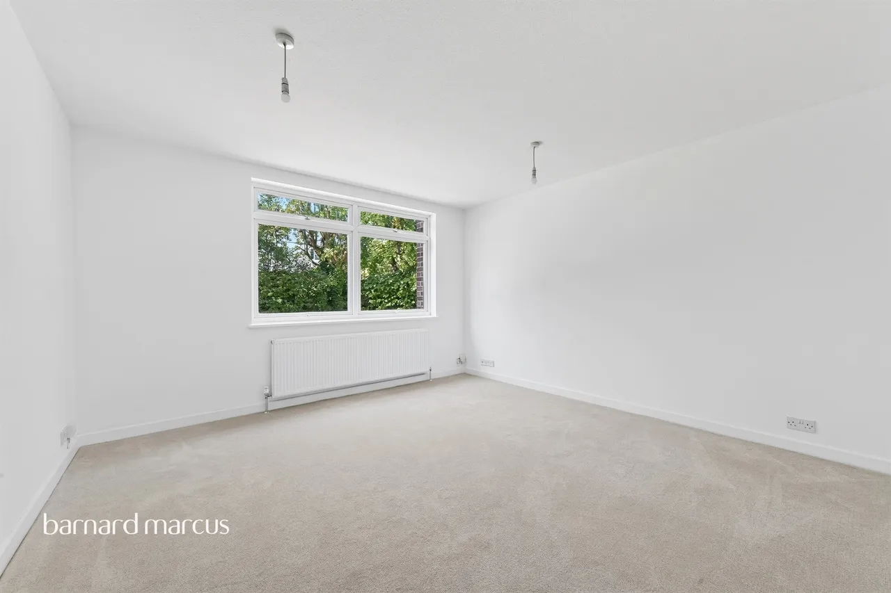 Westbury Road, New Malden, photo 11