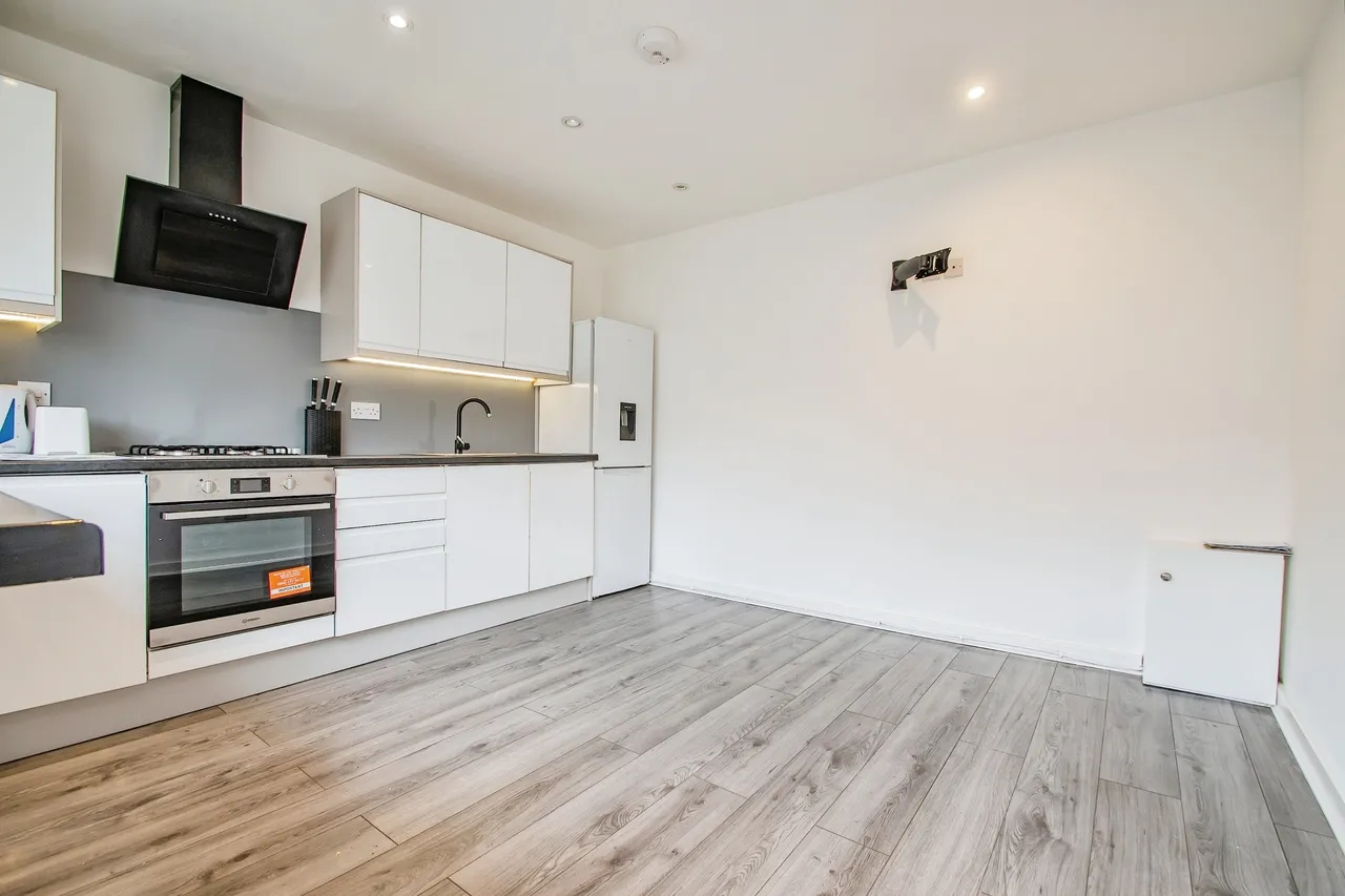 Seedley Avenue, Little Hulton, Manchester, Greater Manchester, M38, photo 4