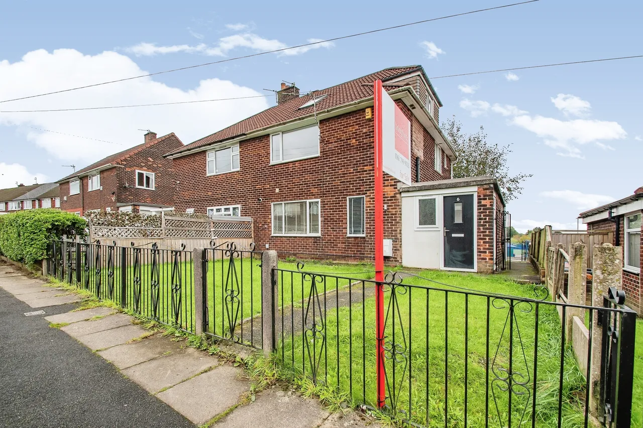 4 bed house for sale — Seedley Avenue, Little Hulton, Manchester, Greater Manchester, M38