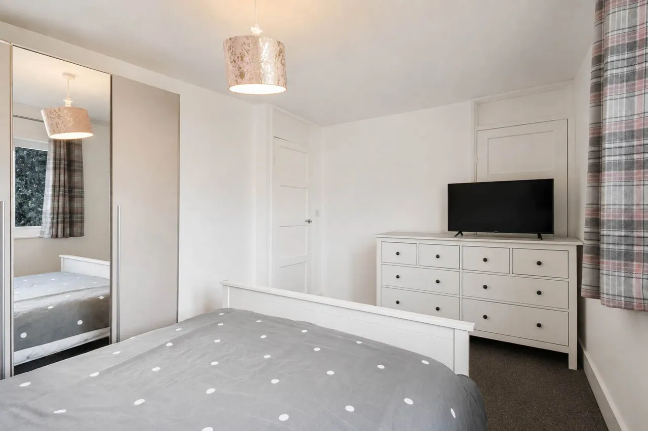 Orchard Head Drive, Pontefract, WF8, photo 8