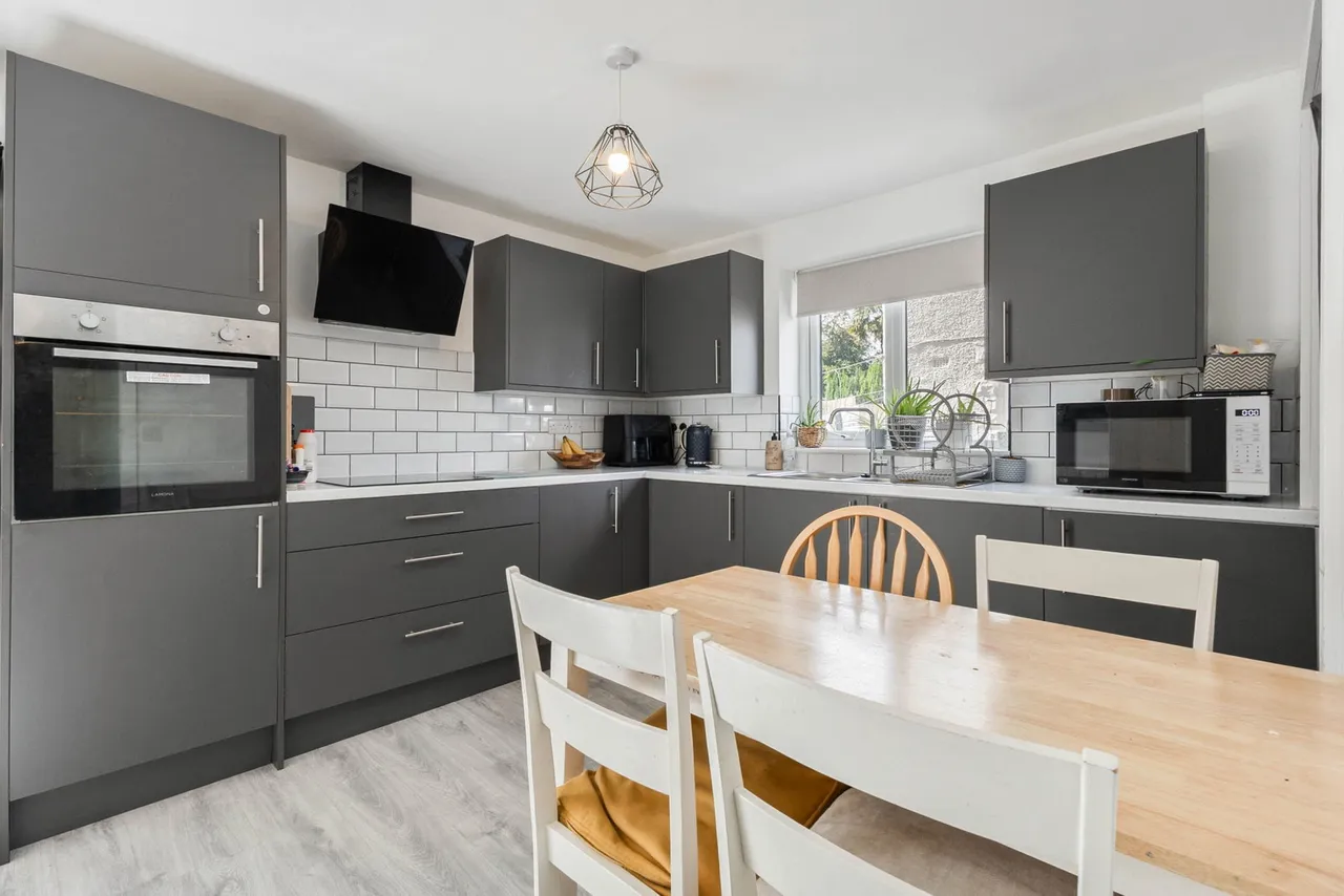 Orchard Head Drive, Pontefract, WF8, photo 4