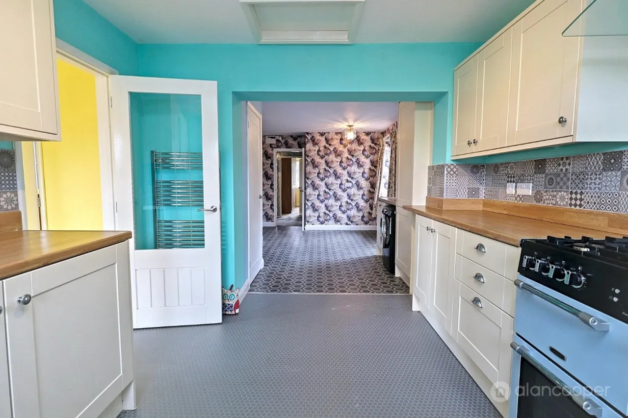 Windermere Avenue, St Nicolas Park, CV11, photo 11