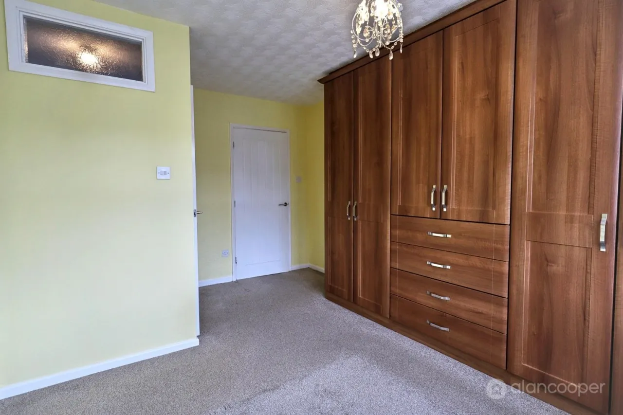 Windermere Avenue, St Nicolas Park, CV11, photo 15