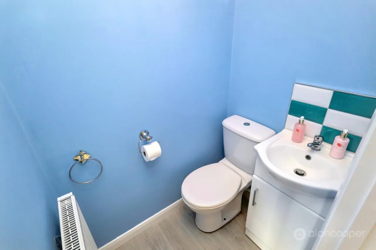Windermere Avenue, St Nicolas Park, CV11, photo 16