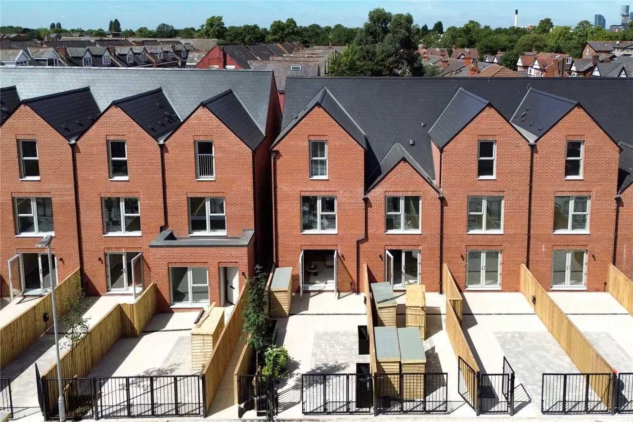 Laindon Road, Manchester, Greater Manchester, M14, photo 24