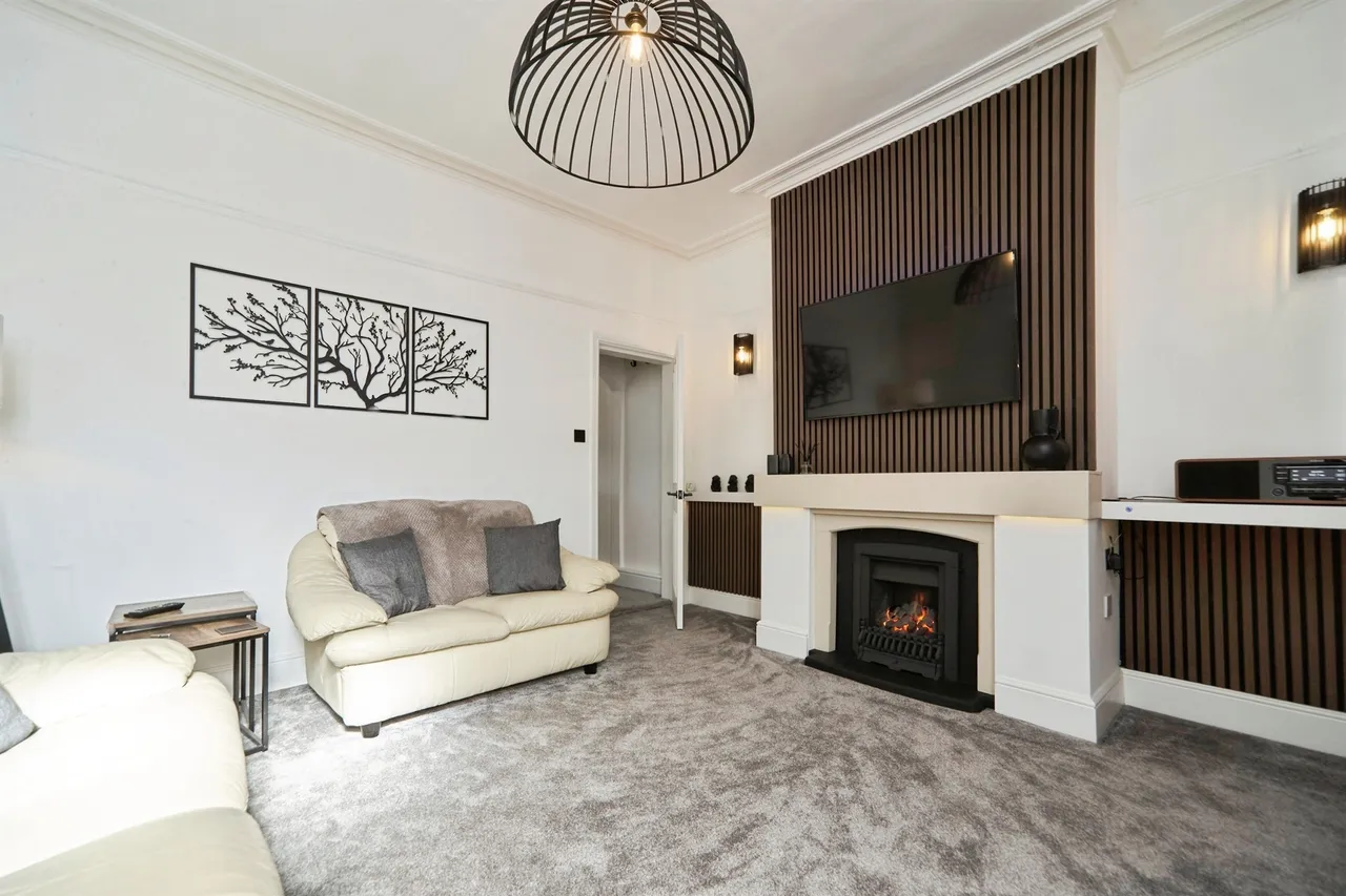 Parkwood Street, Keighley, BD21, photo 3