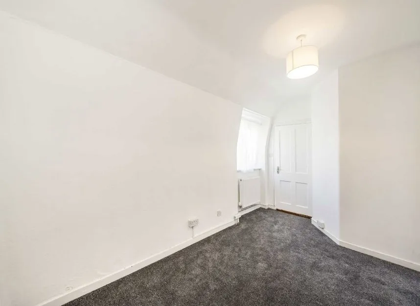 Prince Of Wales Road, Kentish Town, NW5, photo 5