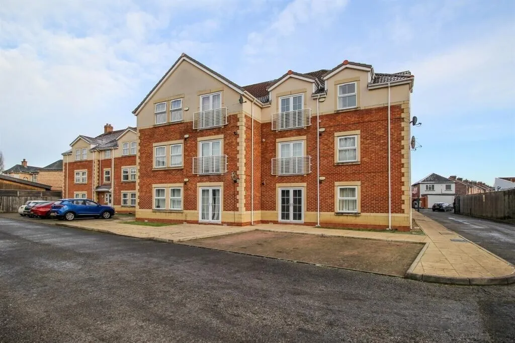 2 bed flat for sale — The Potteries, MIDDLESBROUGH